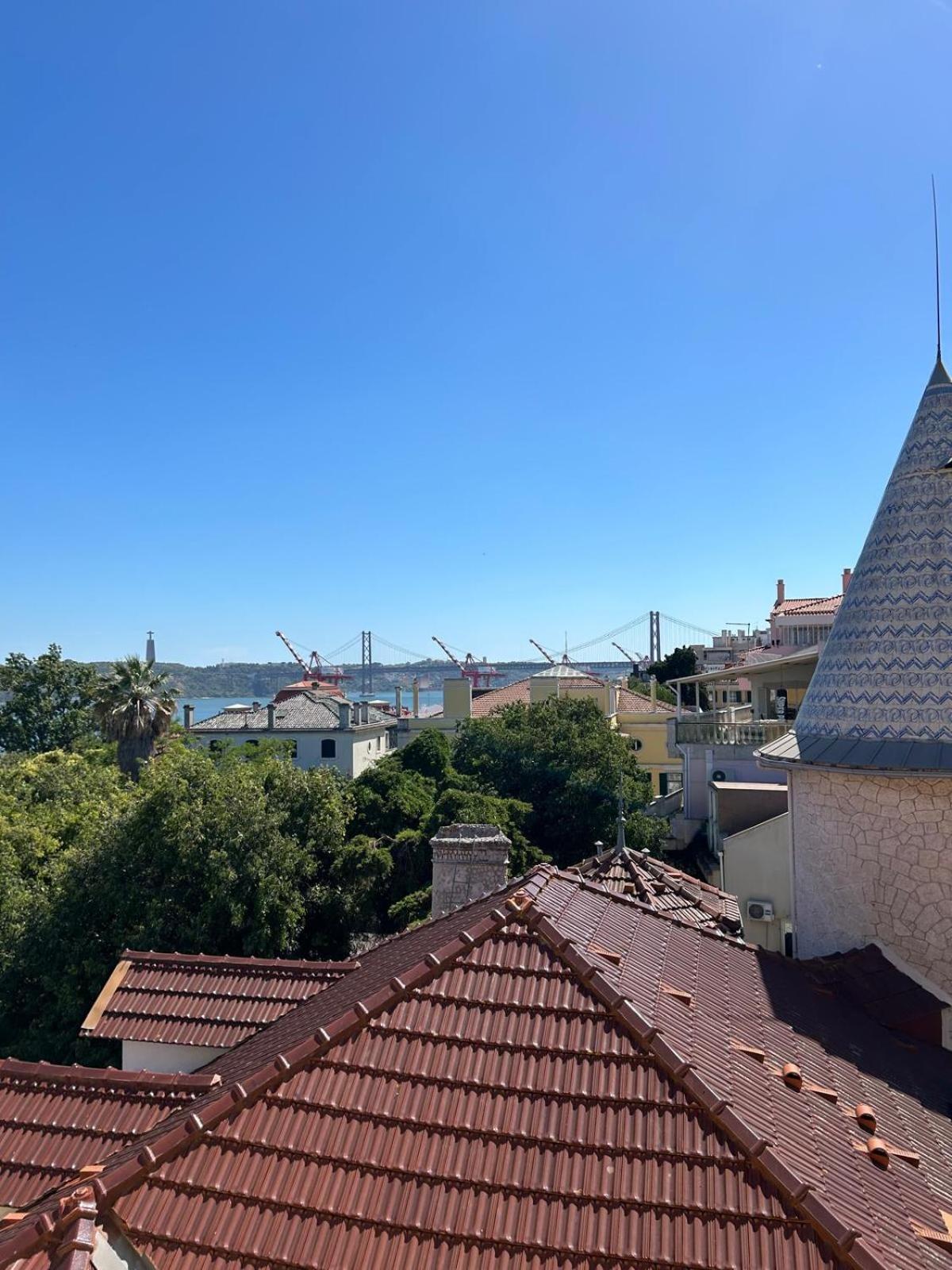 Santos Apartment In Central Lisbon With River View ภายนอก รูปภาพ